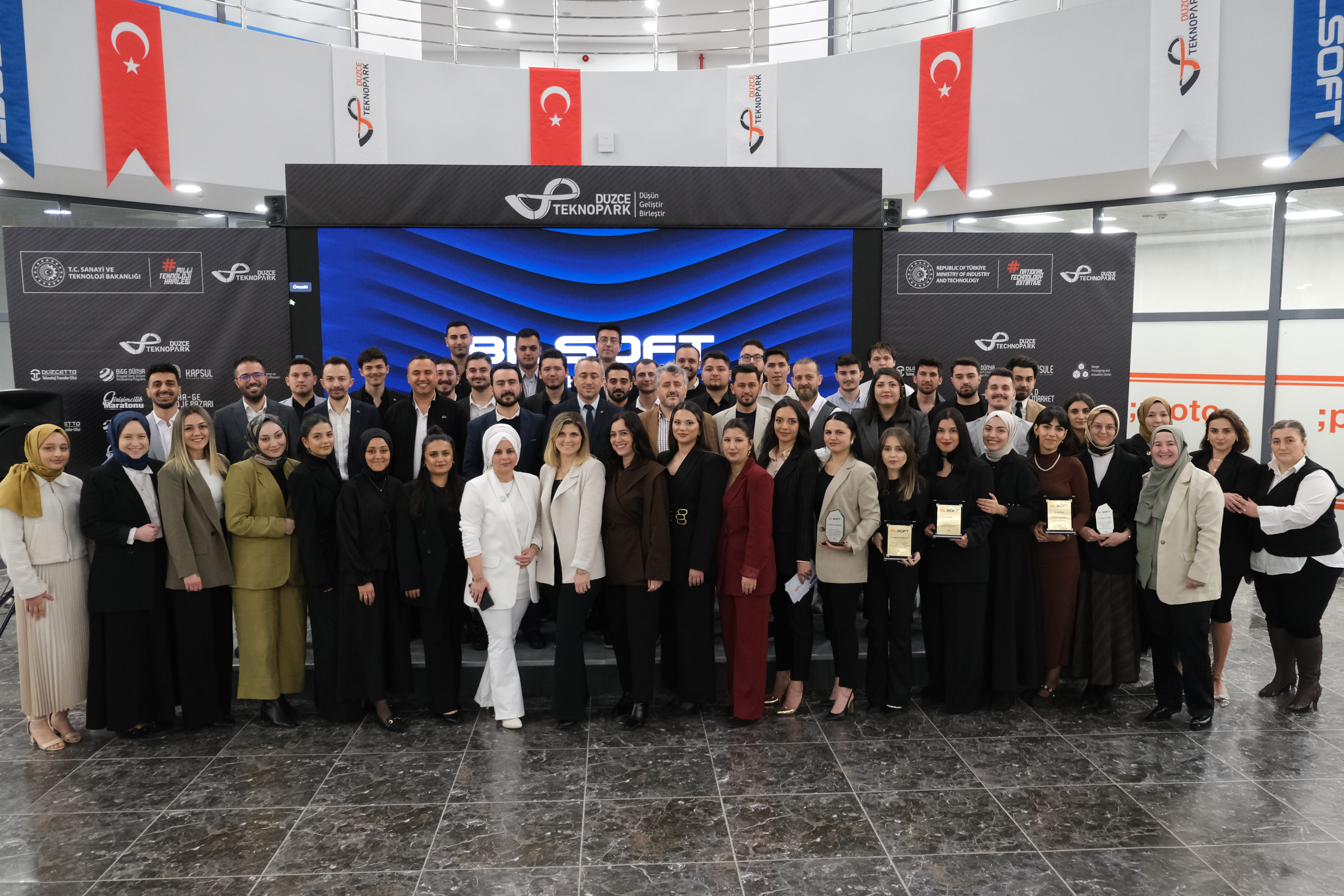 Bilsoft Yazılım, 20. Yılına Özel Yıl Sonu Yemeğini Yoğun Katılımla Gerçekleştirdi